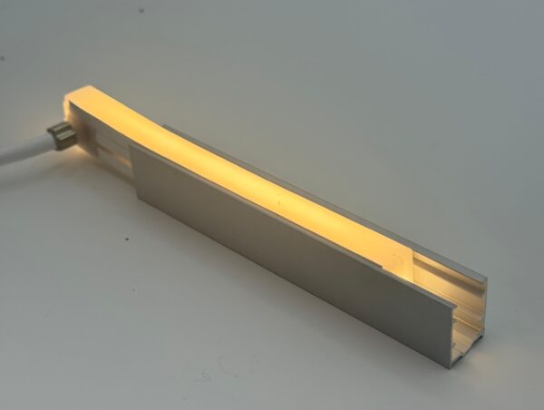 1220 Aluminium - Image 5